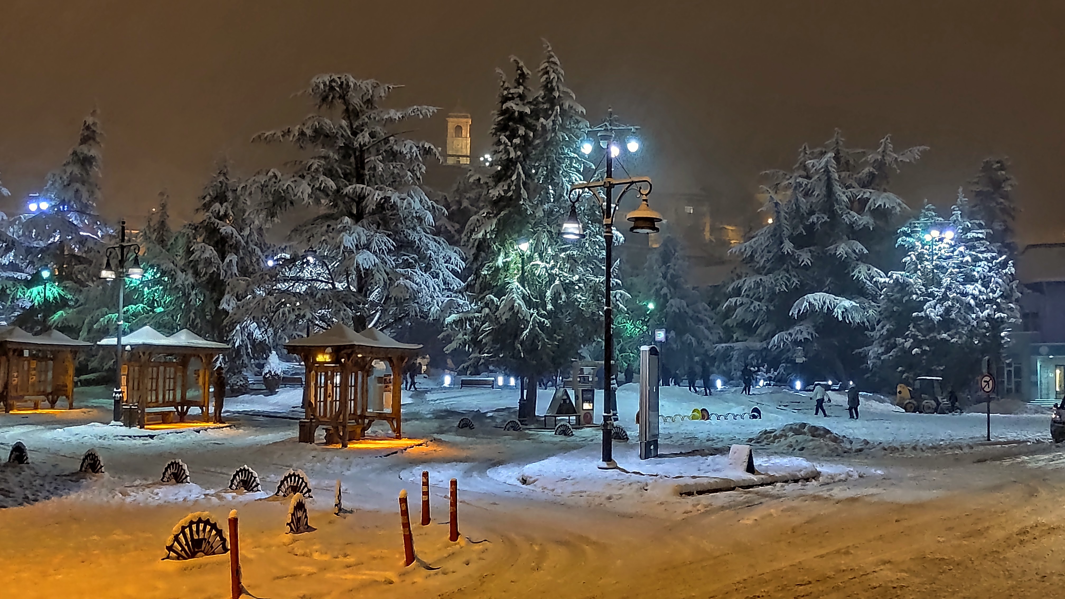 İÇİMİZDEN BİRİ (AYIN KONUĞU)  - HAZİRAN