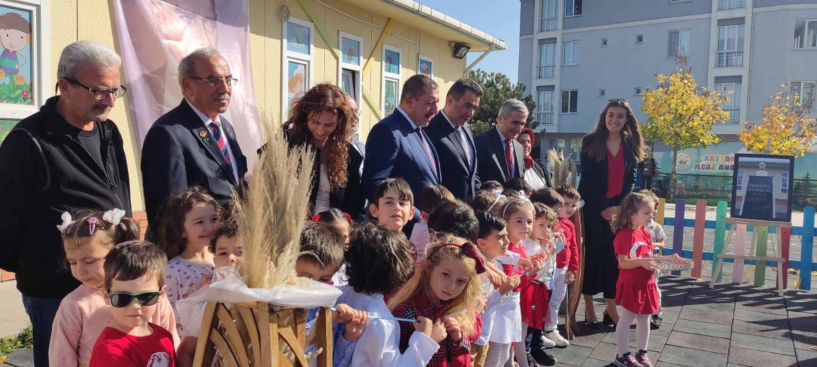 Cumhuriyet 100 Yaşında Bir Çocuk‘ fotoğraf sergisi 