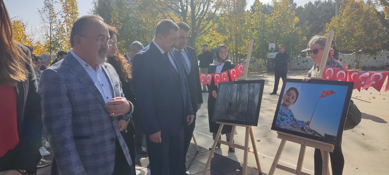 Cumhuriyet 100 Yaşında Bir Çocuk‘ fotoğraf sergisi 