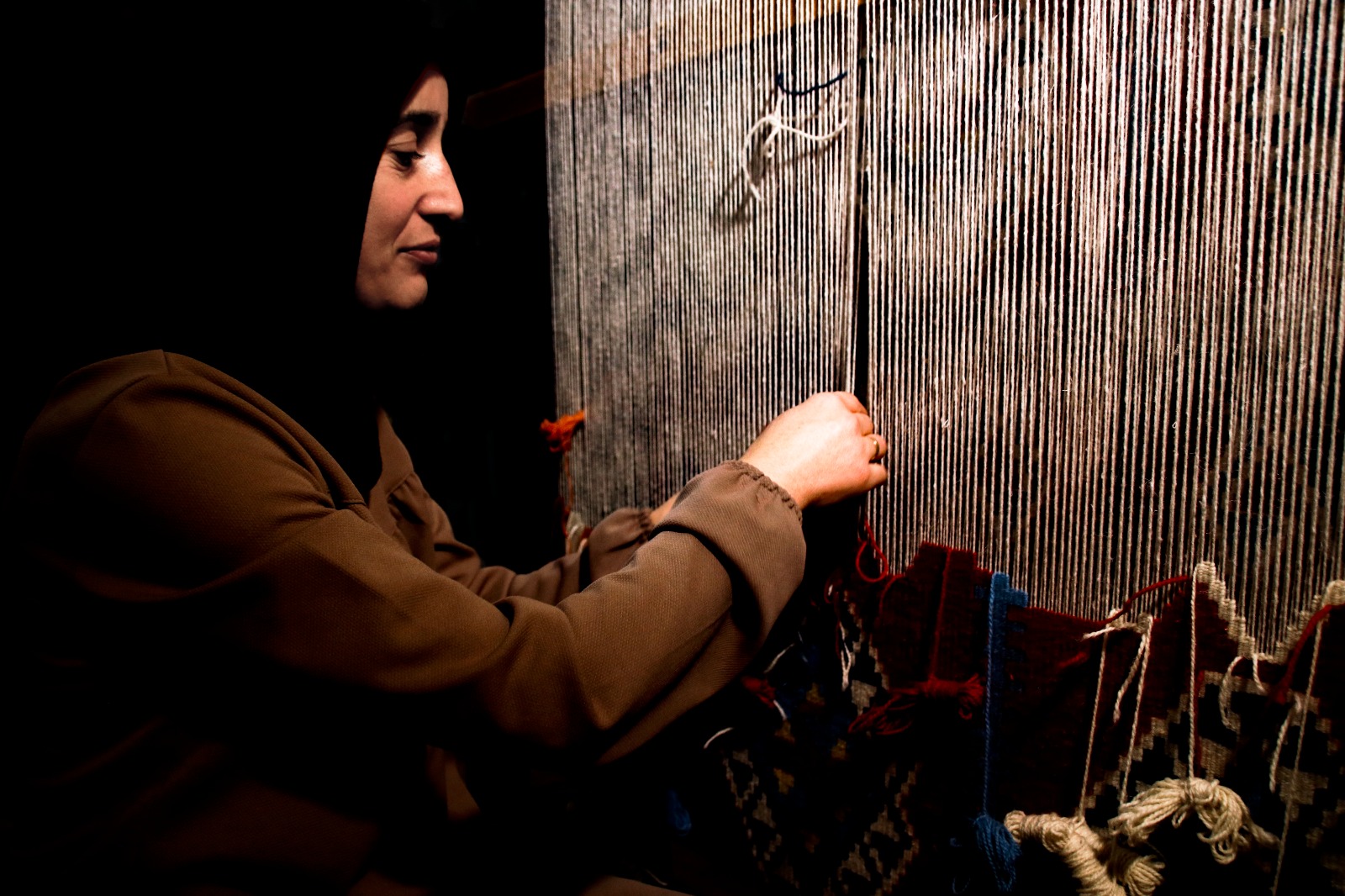 İÇİMİZDEN BİRİ (AYIN KONUĞU)- NİSAN