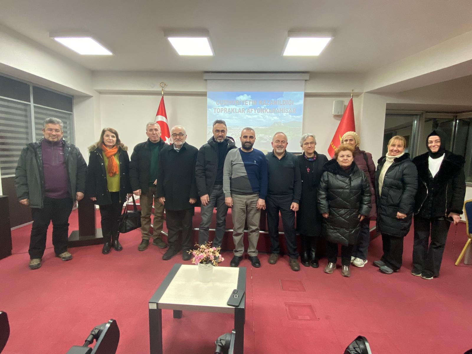 WhatsApp Image 2025-02-12 at 22-12-00